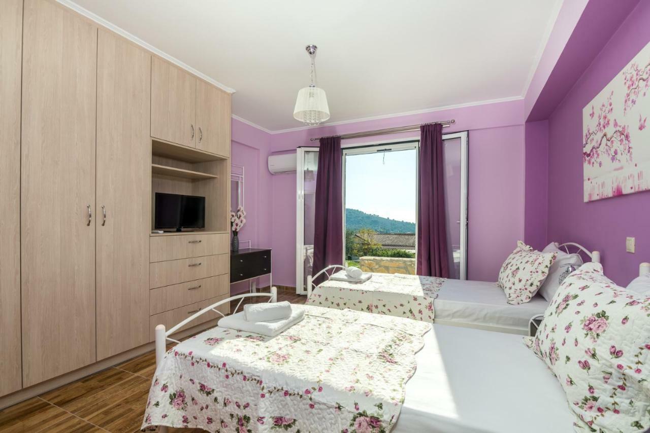Razáta Sofia'S Apartments מראה חיצוני תמונה